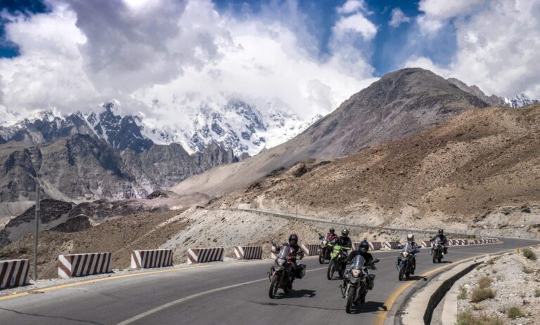 viaggio in pakistan in moto e1760125099756