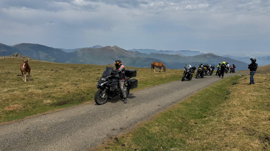 pirenei in moto 77roads